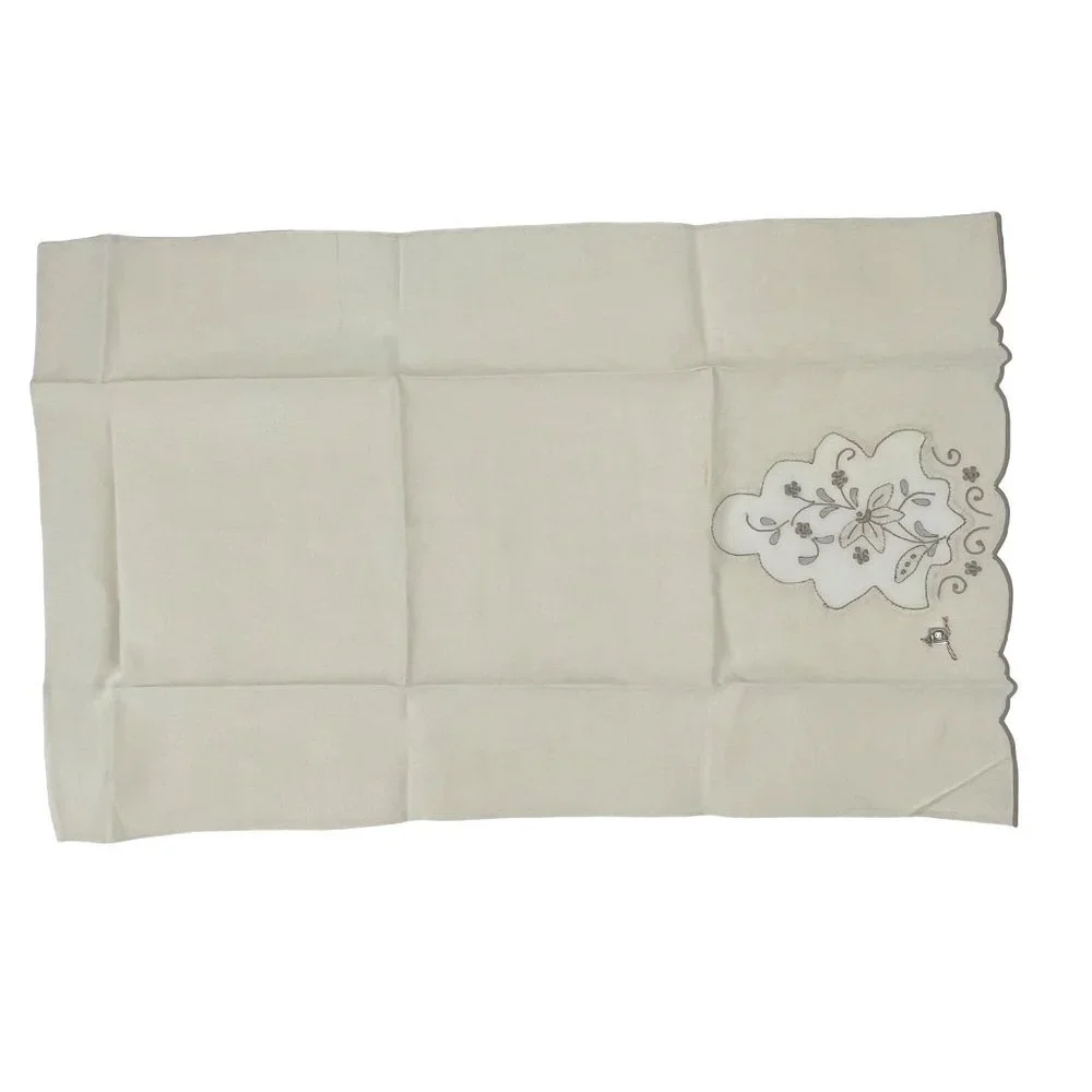Vintage Set of 2 Beige Floral Embroidered Tea Towels